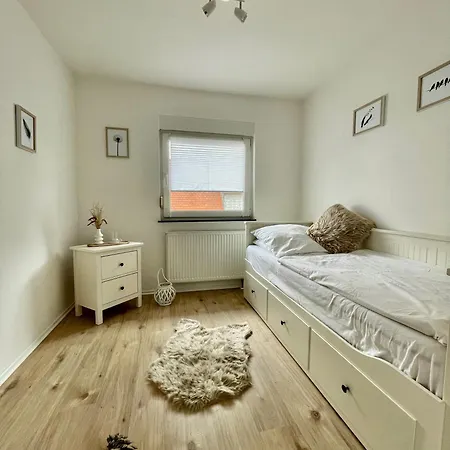 - Apartamento